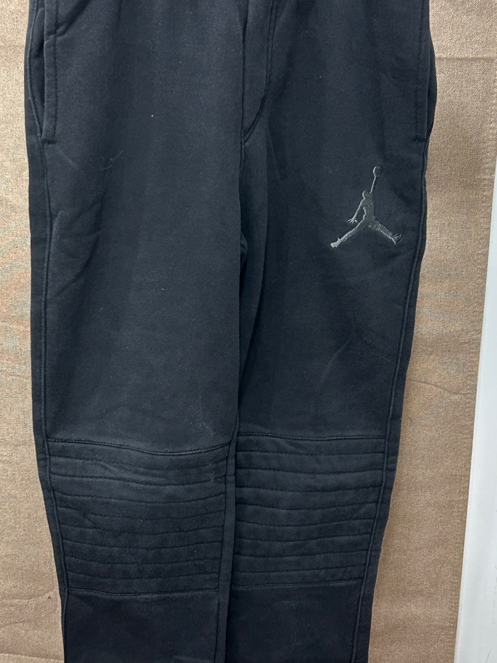 Jordan Kids Black Sweatpants with Jumpman Logo